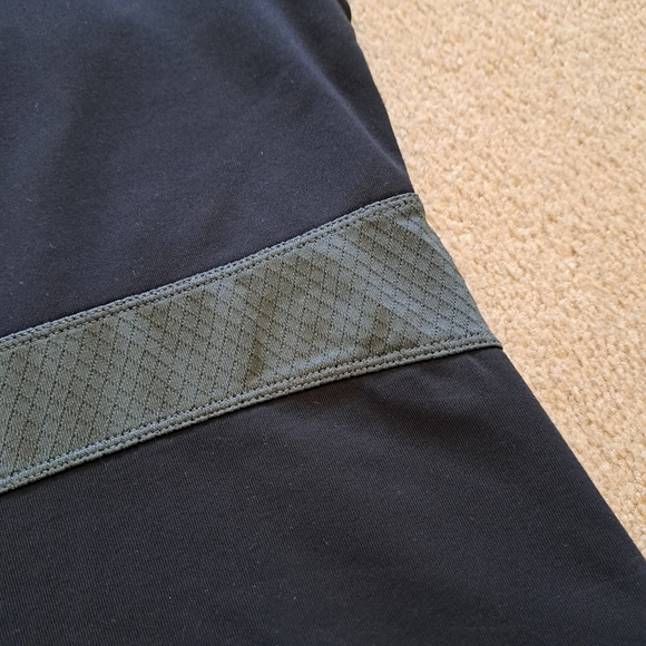 Tuff Athletics Active Top Womens Medium Black Grey Workout Tank Sleeveless - Picture 3 of 15